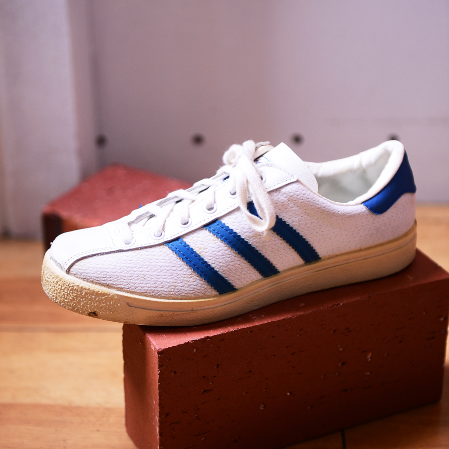 Lala スニーカー