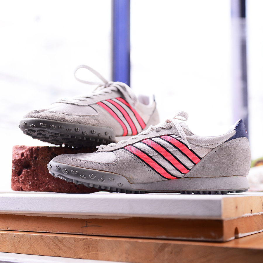 Lala スニーカー