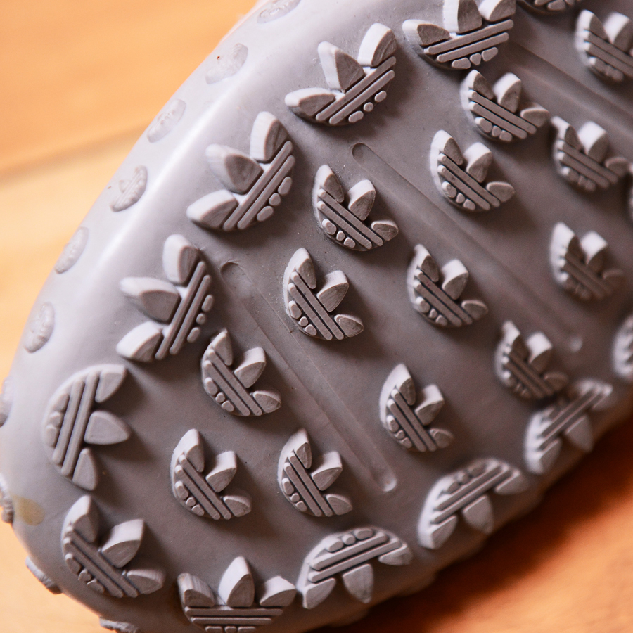 Lala スニーカー